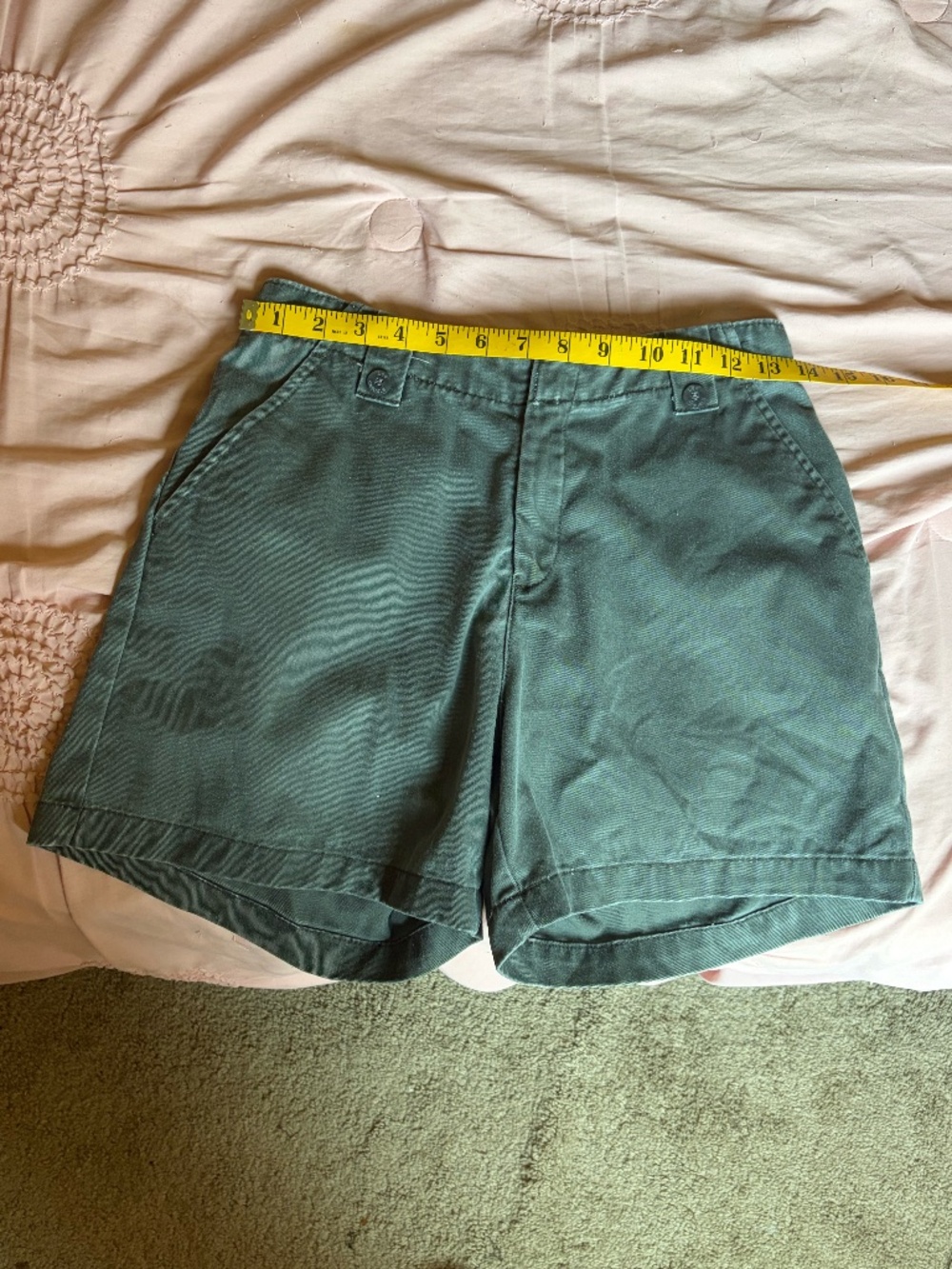 Lee Women's Vintage 90s Green and Khaki shorts